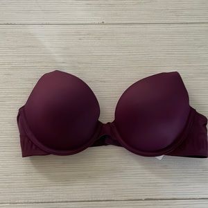 NWT Victoria’s Secret Pink Lightly Lined T-Shirt Bra Size 34B
